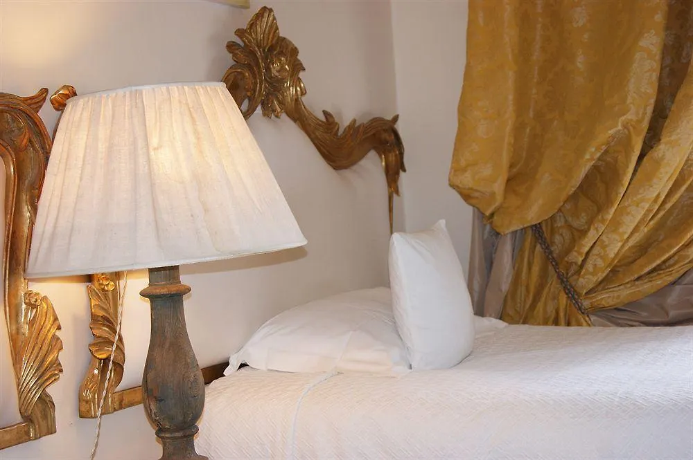 Morali Palace Genua Gasthof